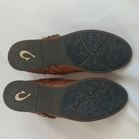 OluKai Tan Perforated Ankle Booties - Picture 8 of 12